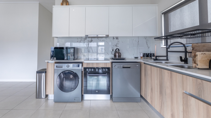 2 Bedroom Property for Sale in Sandown Western Cape